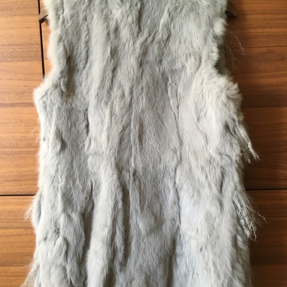 Faux fur grey color vest - Picture 3 of 5